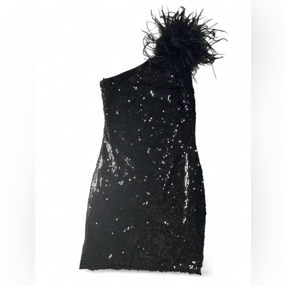 Black Sequin One-Shoulder Dress
